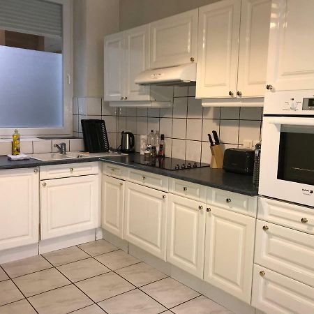 Sympathique Logement En Centre Ville ヴェルダン・シュル・ムーズ エクステリア 写真